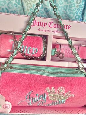 New Salmon Pink Juicy Couture Barrel Bag Set Crossbody Purse Vintage Style NWT